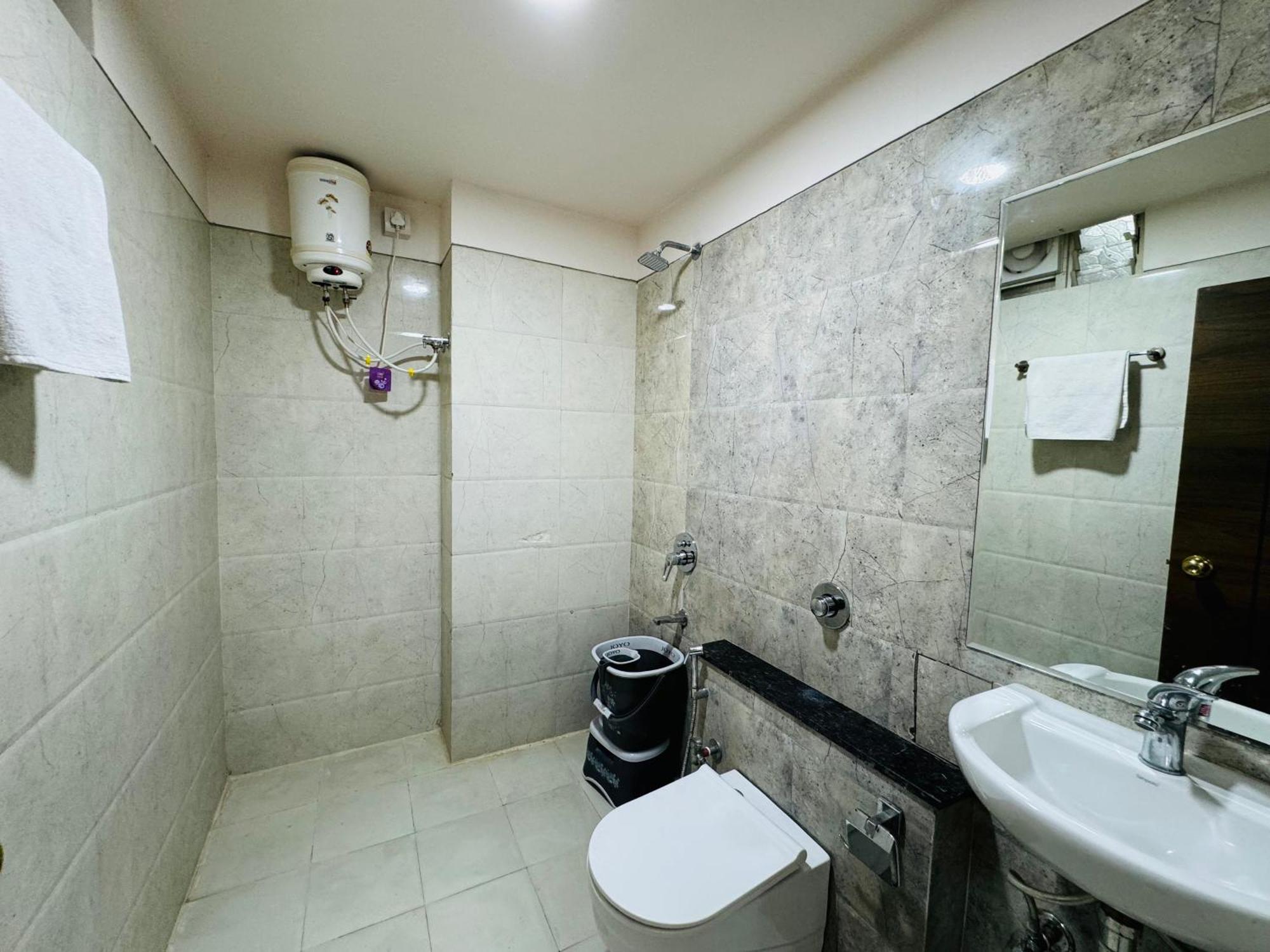 Hotel Tirth By Sonu'S Ujjain Exterior photo